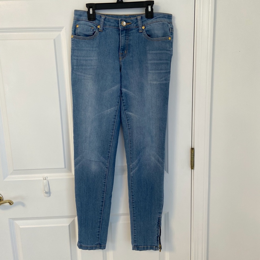 Cache Jeans - Picture 2 of 7